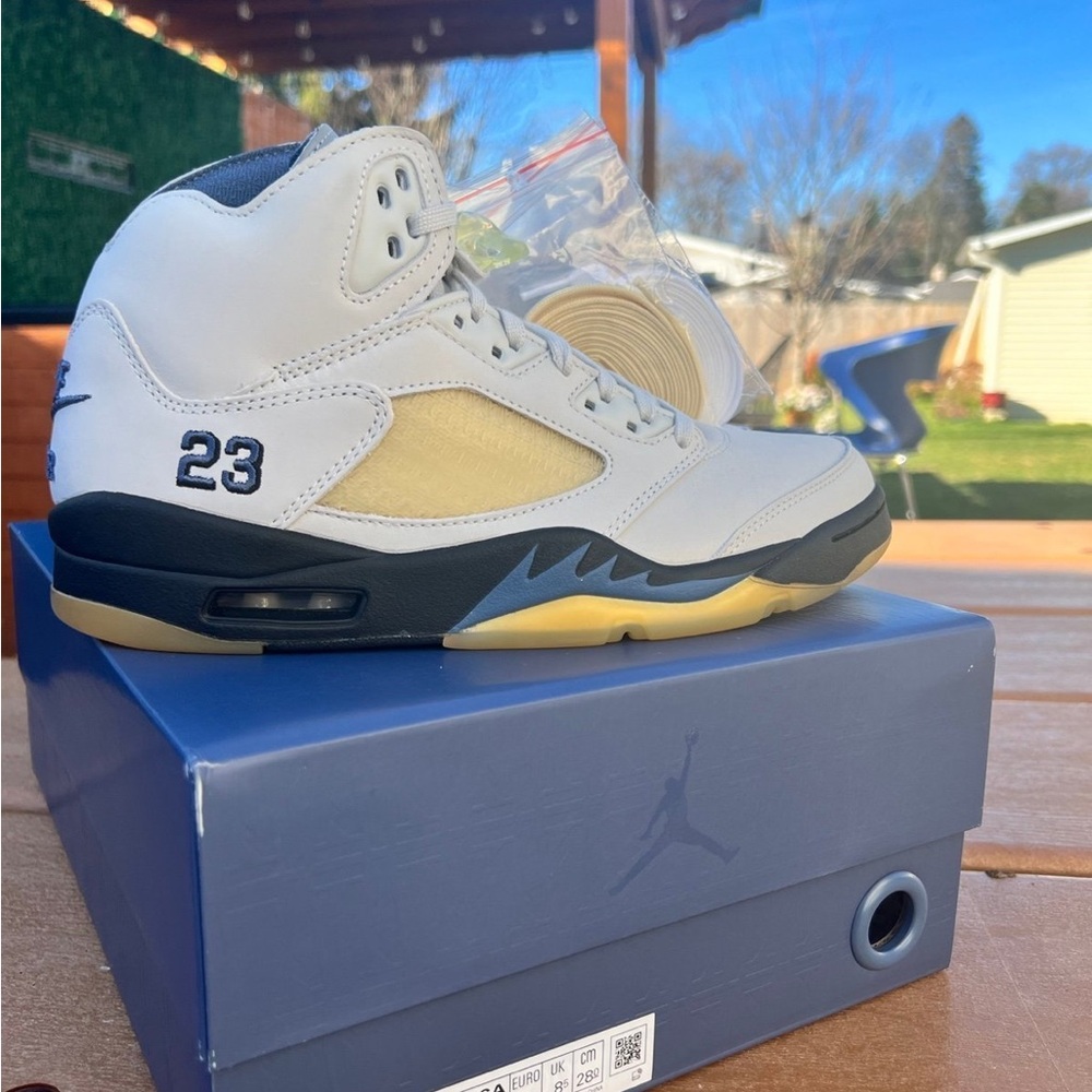 A Ma Maniére x Air Jordan V "Dawn"